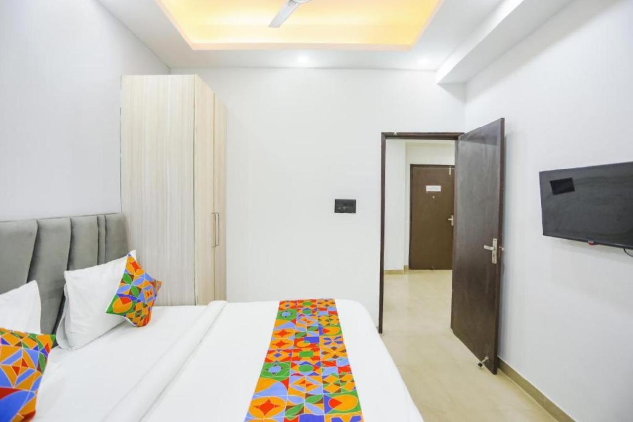 Hotel The Rasa At Vasundhara Ghaziabad Luaran gambar